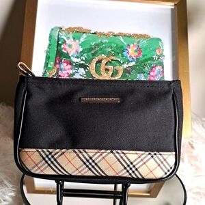 Burberry Nova Check Pouch